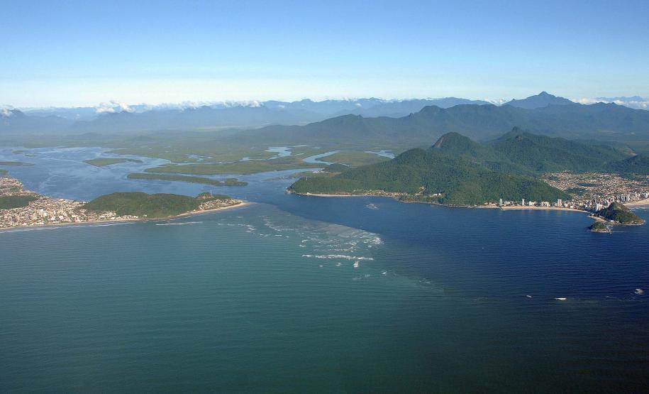 Imagens da Baía de Guaratuba