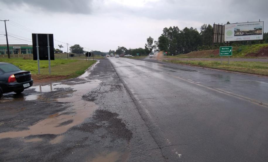 PR-323, entre Umuarama e o entroncamento com a PR-468