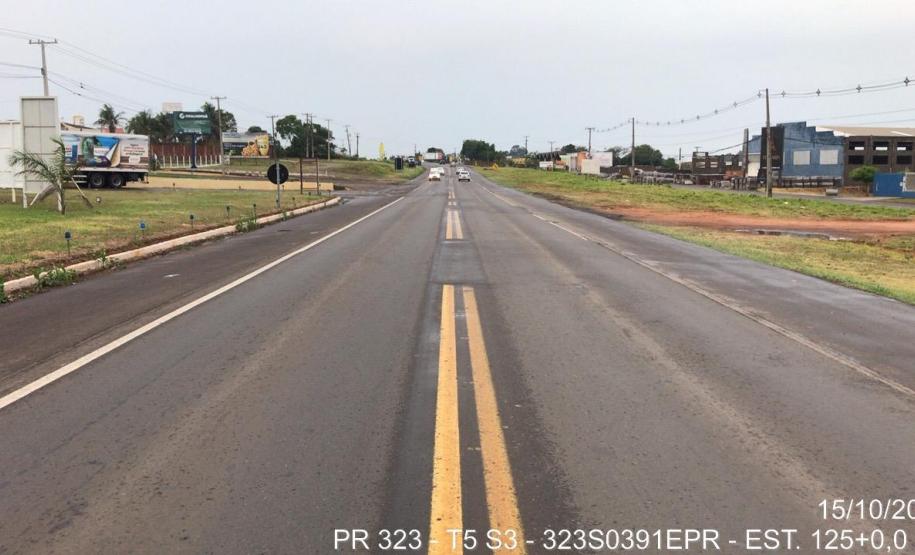 PR-323, entre Umuarama e o entroncamento com a PR-468