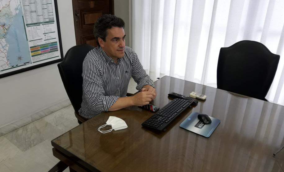 Diretor-geral Fernando Furiatti