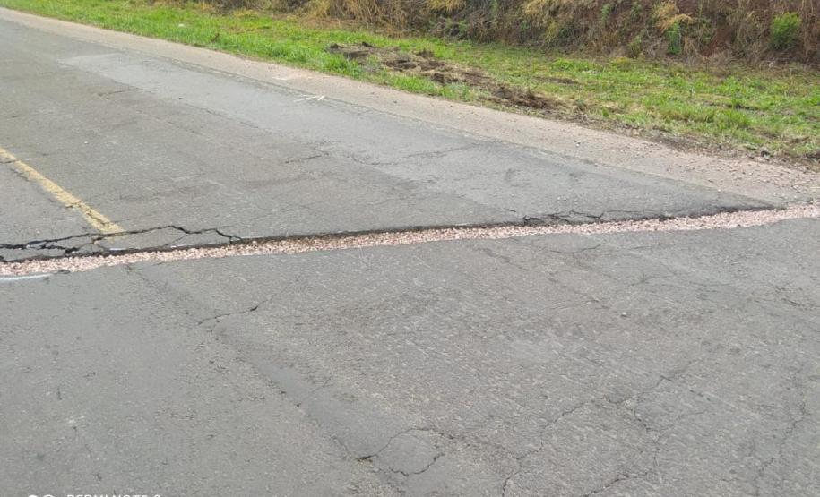 Serviços de drenagem na PR-151