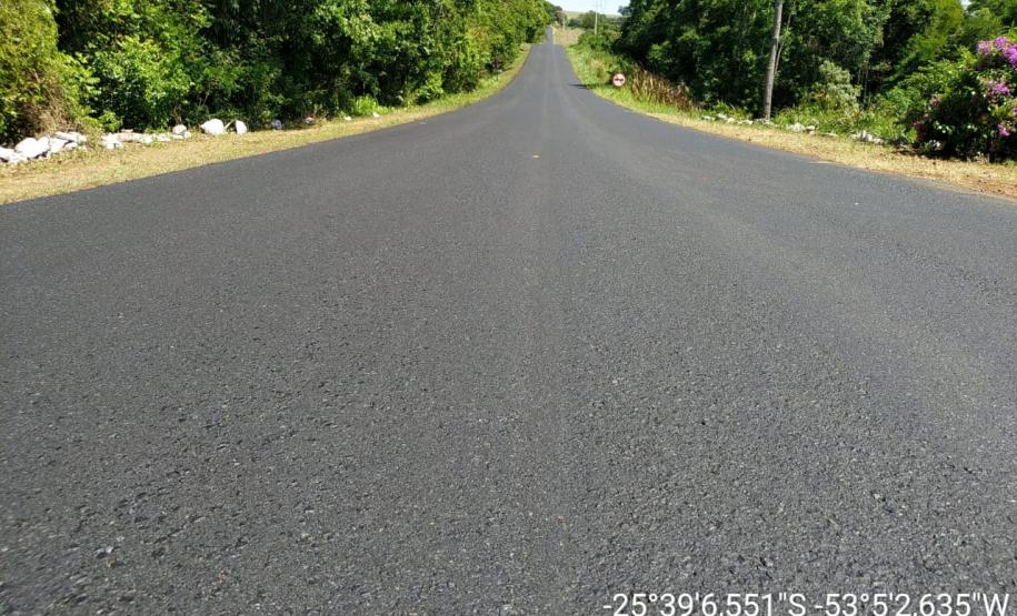 Trecho de 18 quilômetros entre Dois Vizinhos e Cruzeiro do Iguaçu passa por serviços de conservação que devem ser concluídos até o final do ano. Trabalhos incluirão nova sinalização. Serão investidos R$ 5,5 milhões na rodovia.