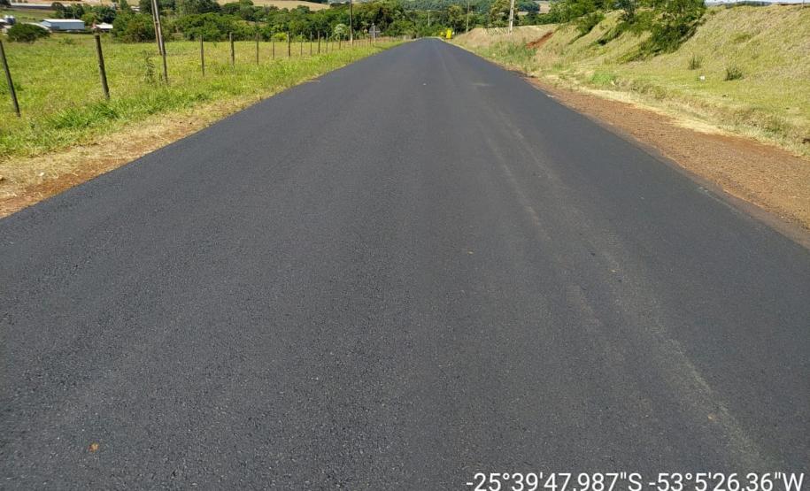 Trecho de 18 quilômetros entre Dois Vizinhos e Cruzeiro do Iguaçu passa por serviços de conservação que devem ser concluídos até o final do ano. Trabalhos incluirão nova sinalização. Serão investidos R$ 5,5 milhões na rodovia.