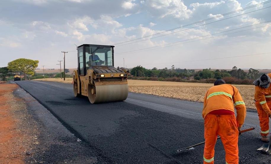 Serviços de conservação na PR-518