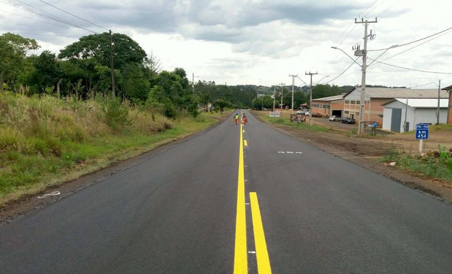 Serviços do lote 18 do programa Conservação de Pavimentos (COP) do DER/PR na PRC-158