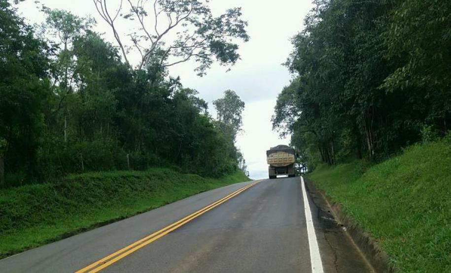 Trecho da PR-092 entre Rio Branco do Sul e ponte do Rio Piedade