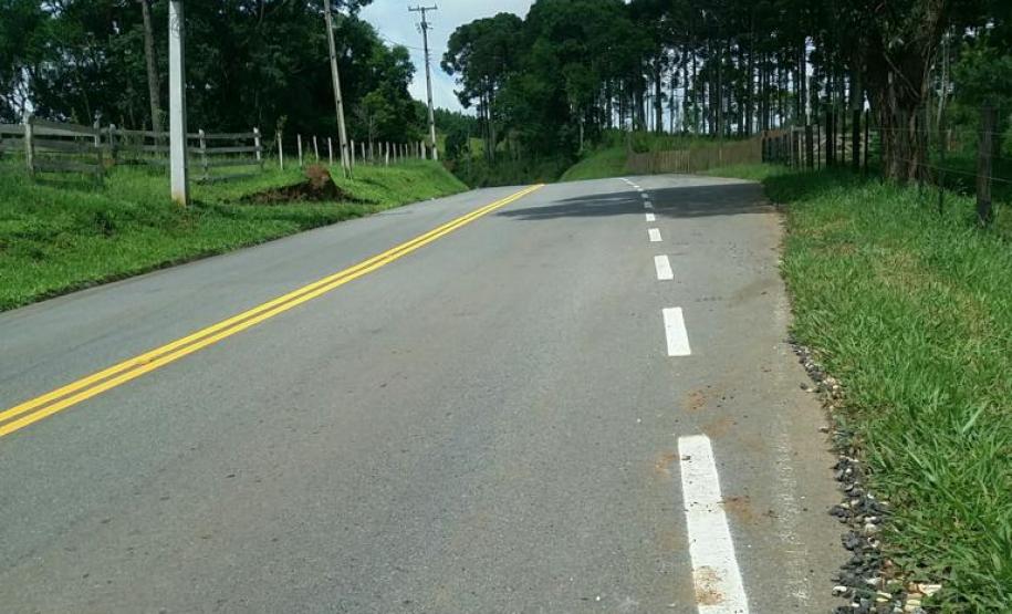 Trecho da PR-092 entre Rio Branco do Sul e ponte do Rio Piedade