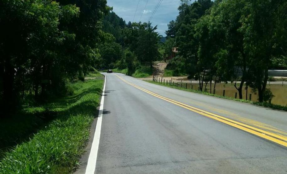 Trecho da PR-092 entre Rio Branco do Sul e ponte do Rio Piedade