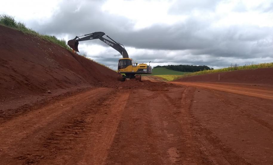 Obra de pavimentação da PR-239