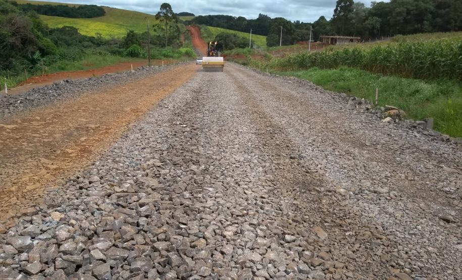 Obra de pavimentação da PR-239