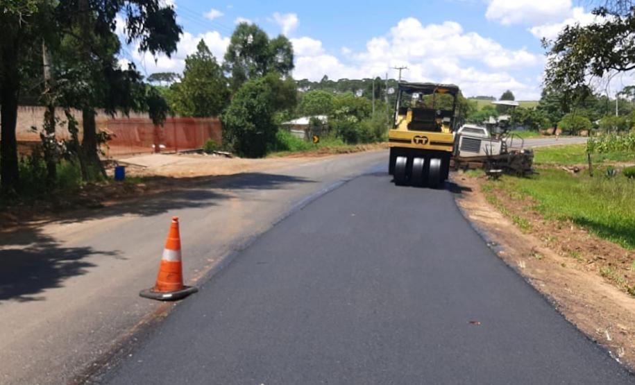 Serviços de conservação em andamento na PRC-487
