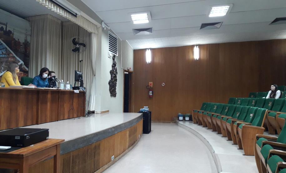 Sessão de abertura de envelopes de preços
