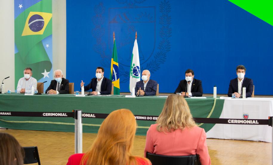 Coletiva de imprensa sobre as novas concessões