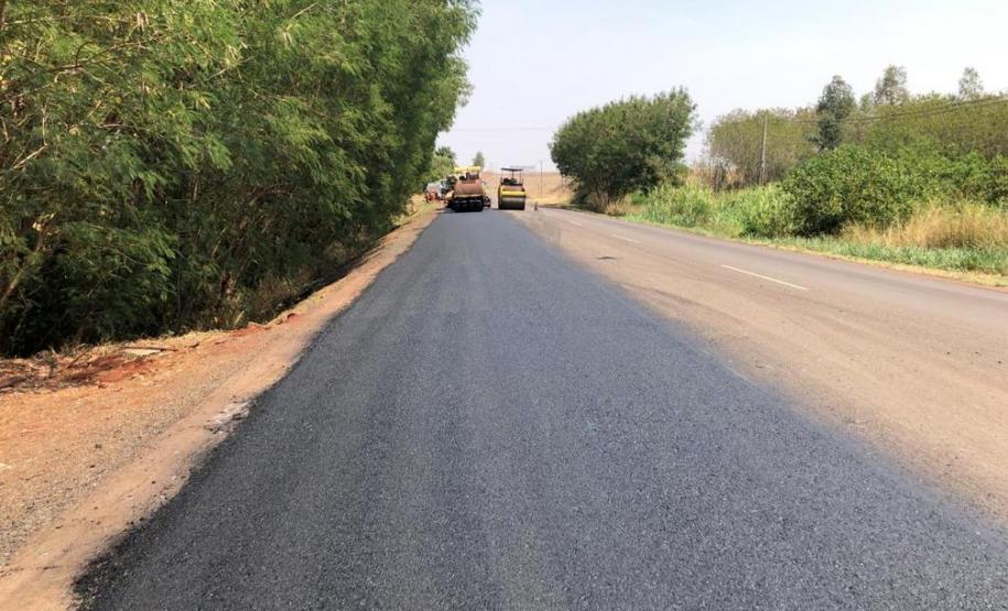 Imagem da rodovia durante serviços de conservação