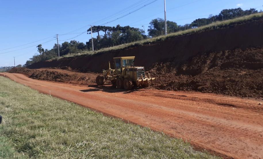 Implantação de marginais na BR-277