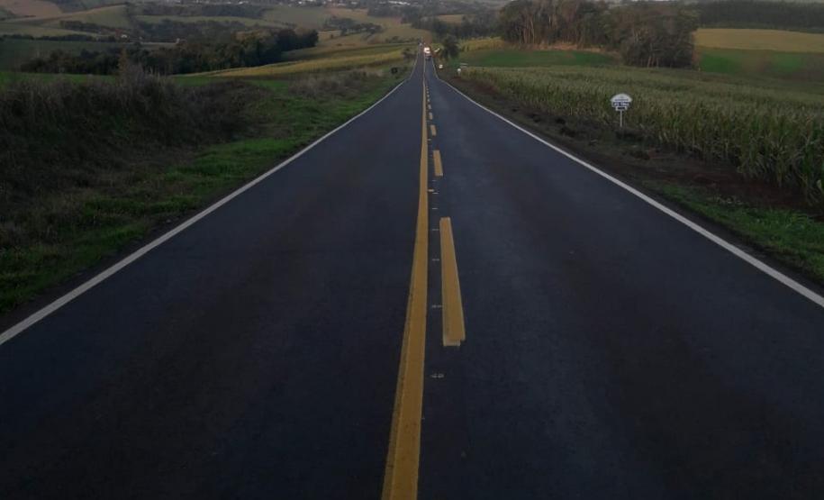 Trecho da PR-474 em Anahy, após serviços de conservação