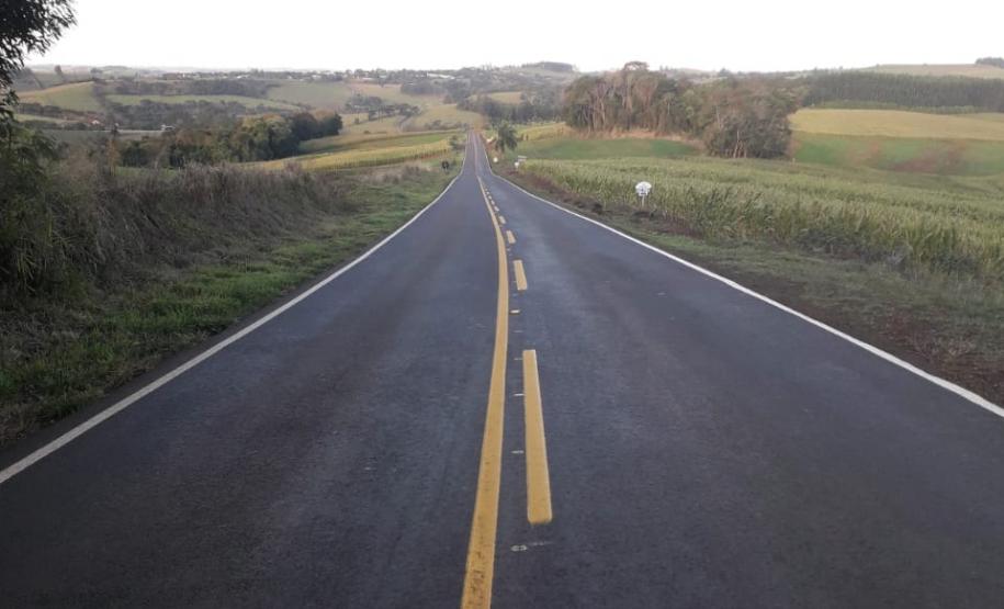 Trecho da PR-474 em Anahy, após serviços de conservação