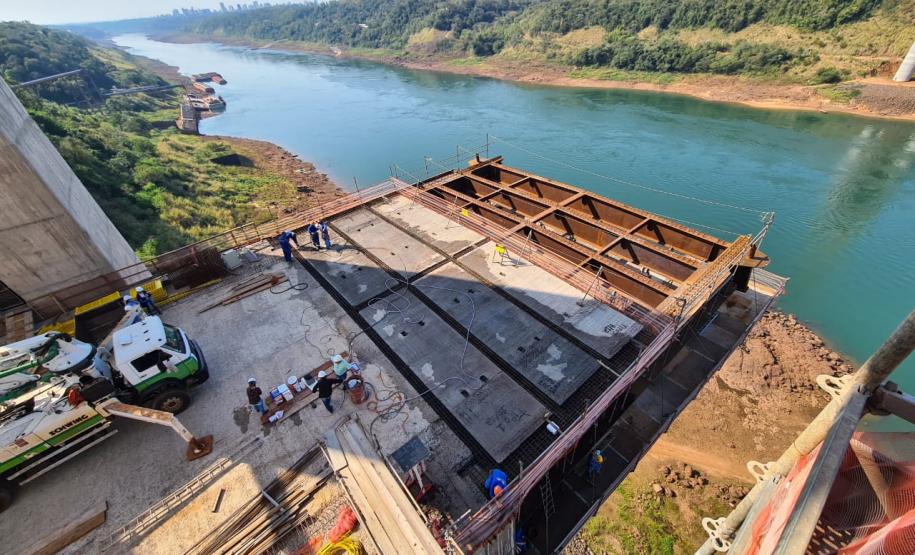 Aduela no lado paraguaio