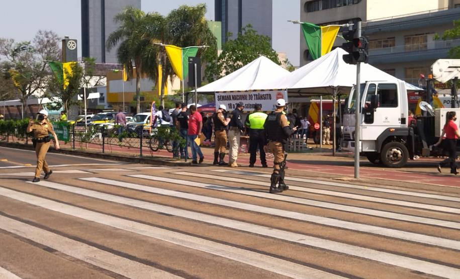 Atividade de conscientização no trânsito