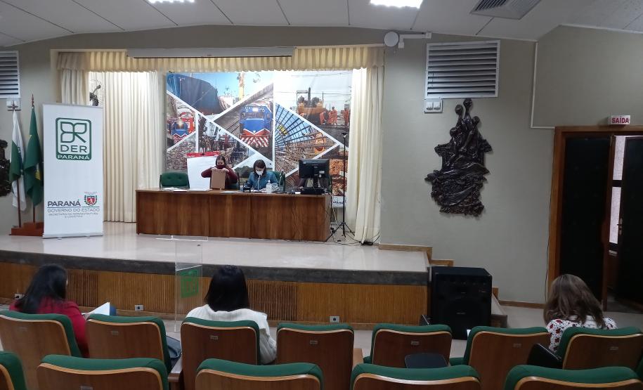 Abertura de envelopes de preços do lote 01 da PR-317