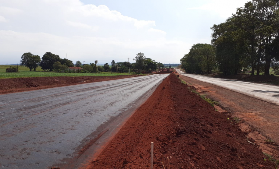 Obras de duplicação na PR-323