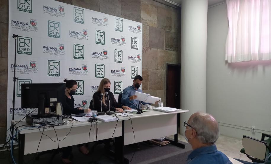 Abertura de envelopes de preços dos lotes 2 e 3