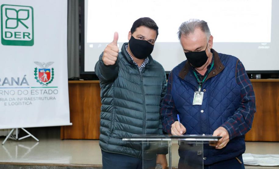 Secretário Sandro Alex e superintendente Octavio Silveira