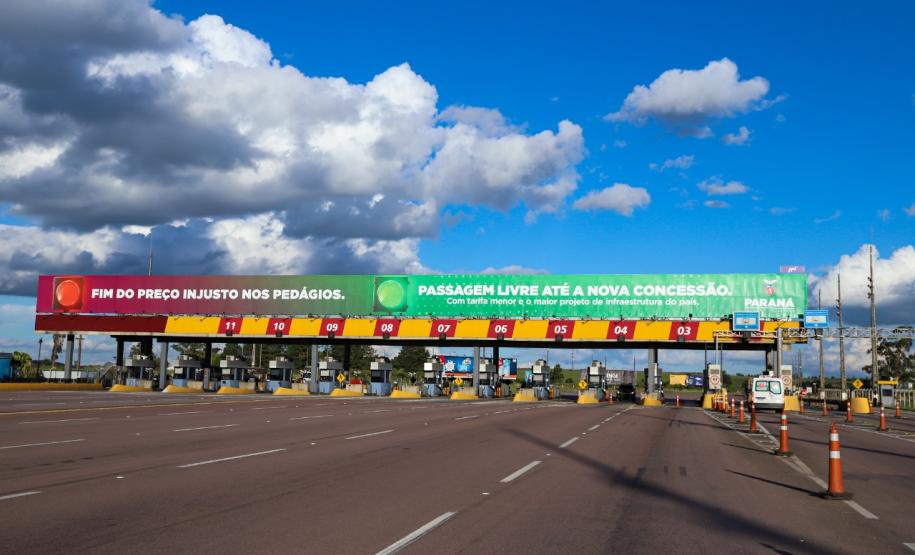 Praça de pedágio desativada