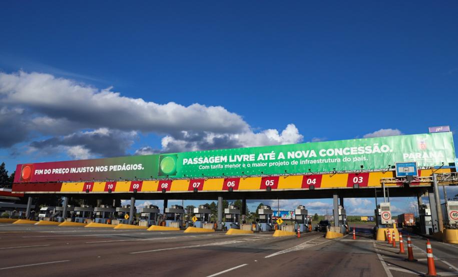 Praça de pedágio desativada