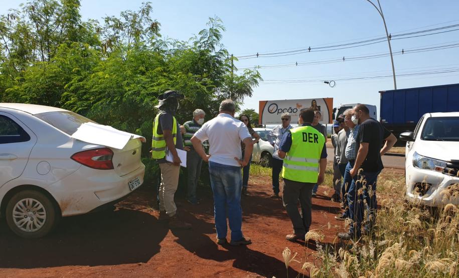 Reunião técnica no local da obra