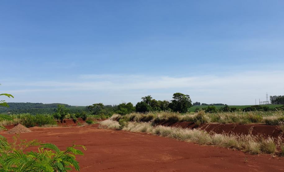 Reunião técnica no local da obra