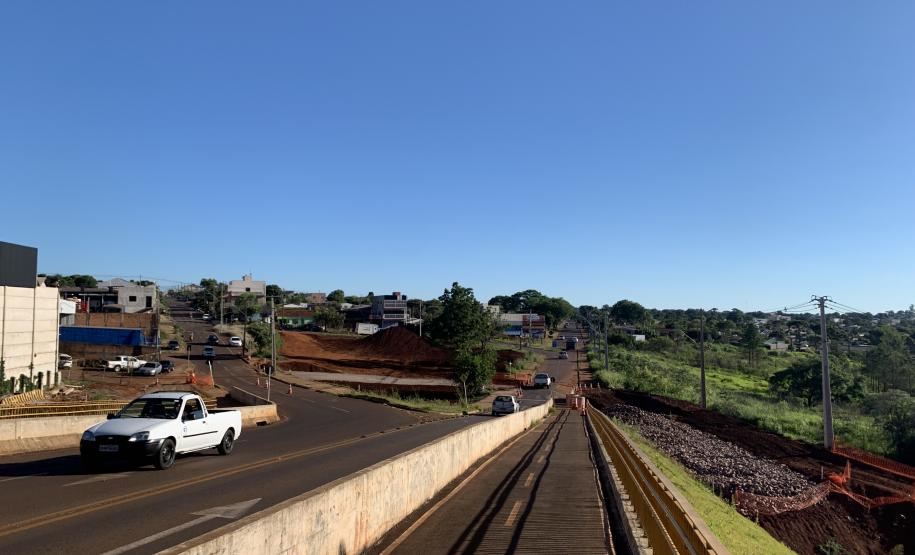 Execução de alças no viaduto Olindo Periolo