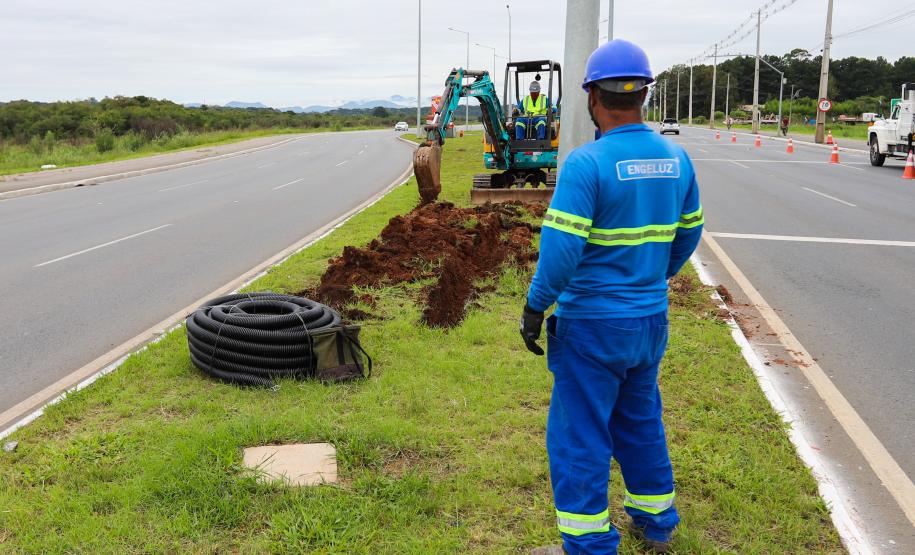 Paraná em Obras - Nova iluminação da Rodovia João Leopoldo Jacomel (PR 415)