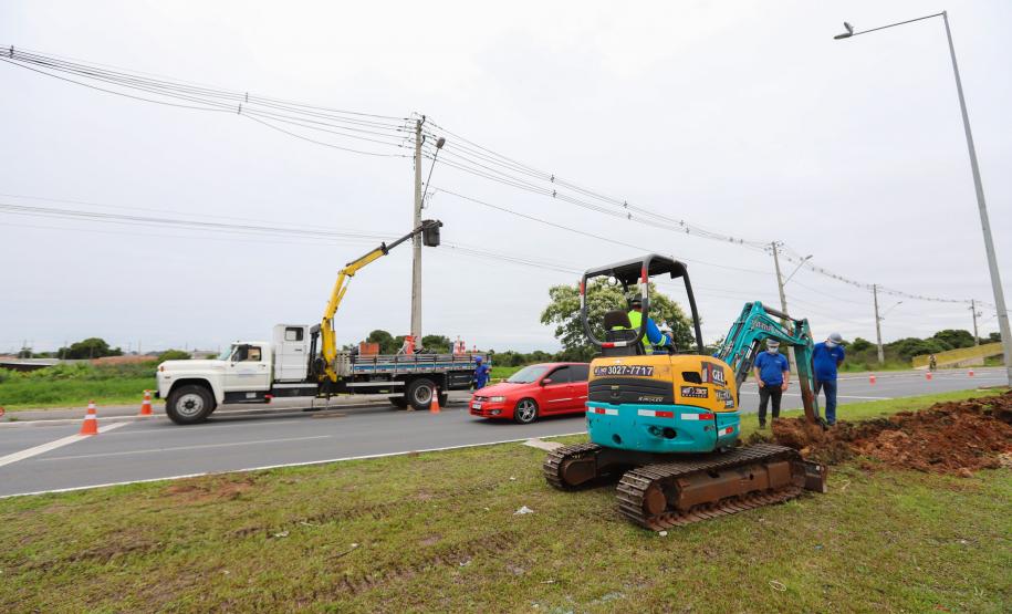 Paraná em Obras - Nova iluminação da Rodovia João Leopoldo Jacomel (PR 415)