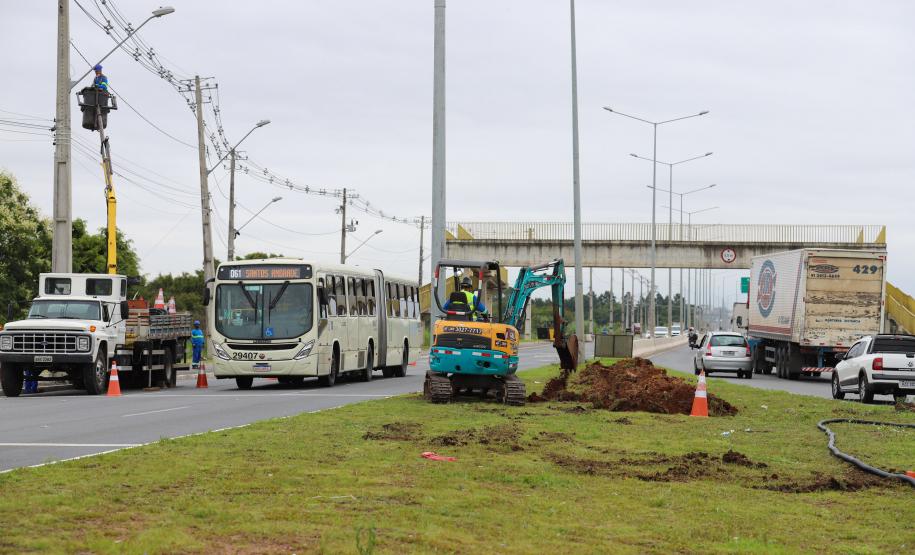Paraná em Obras - Nova iluminação da Rodovia João Leopoldo Jacomel (PR 415)