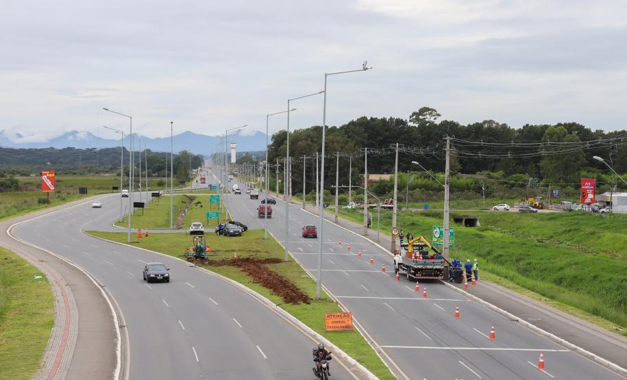 Paraná em Obras - Nova iluminação da Rodovia João Leopoldo Jacomel (PR 415)