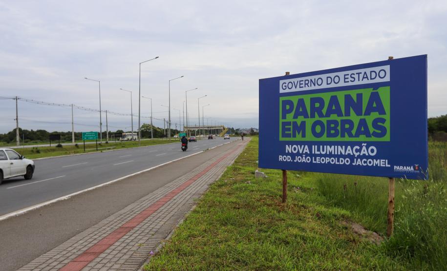Paraná em Obras - Nova iluminação da Rodovia João Leopoldo Jacomel (PR 415)