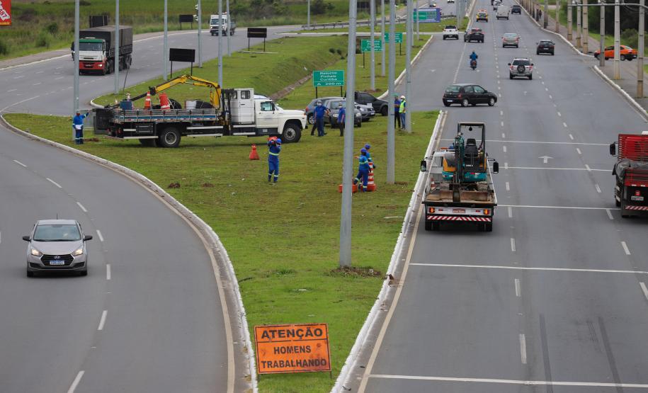 Paraná em Obras - Nova iluminação da Rodovia João Leopoldo Jacomel (PR 415)