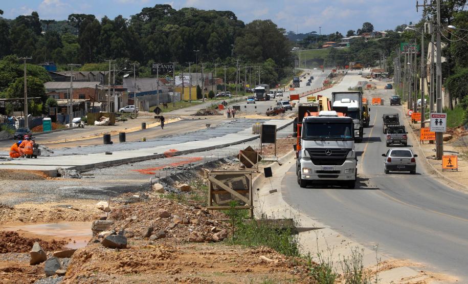 Obras de Duplicação da Rodovia dos Minerios.