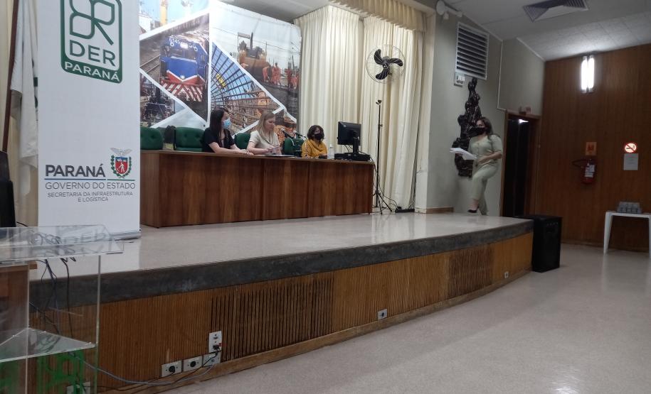 Sessão de abertura de envelopes de preços