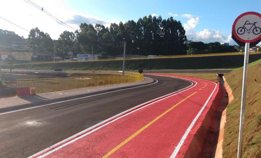 Alças do viaduto Olindo Periolo em Cascavel