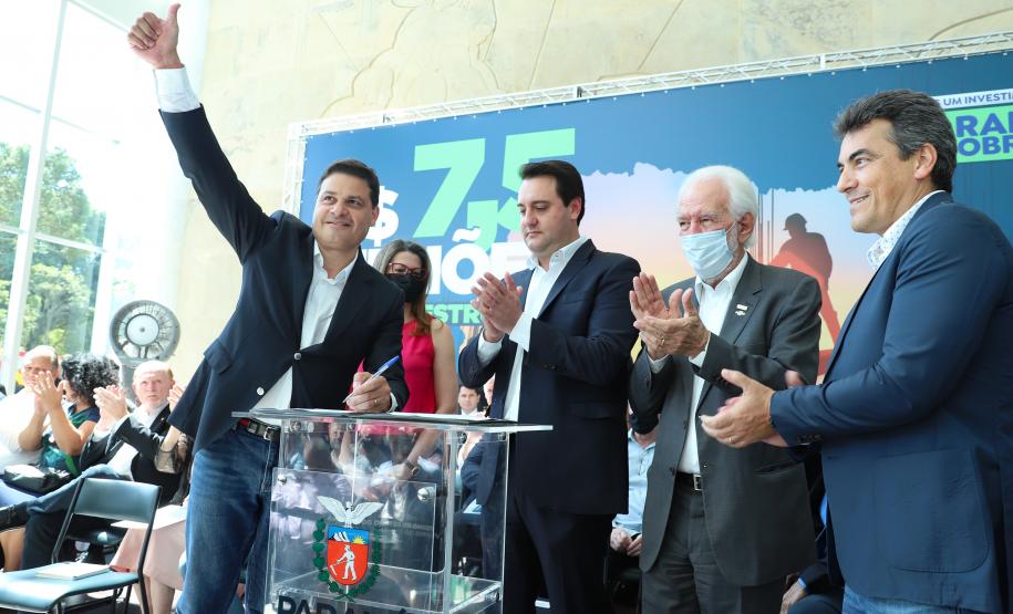 Prestação de Contas e anúncio de investimentos SEIL