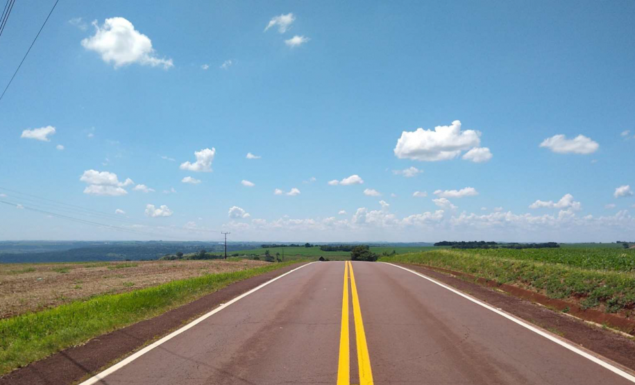 Serviços do PROSEG PARANÁ na PR-317, em São José das Palmeiras