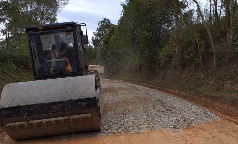 Serviços de conservação na PR-092