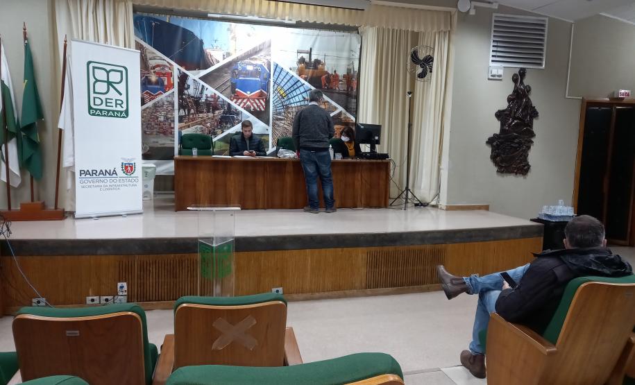 Sessão de abertura de envelopes de habilitação