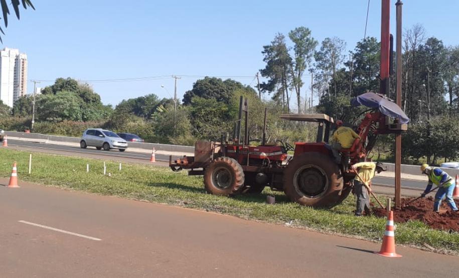 Obras de passarela em Londrina