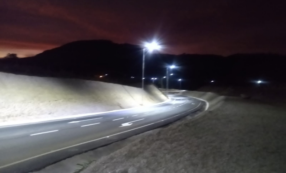 Curva concluída na PR-151 em Ribeirão Claro