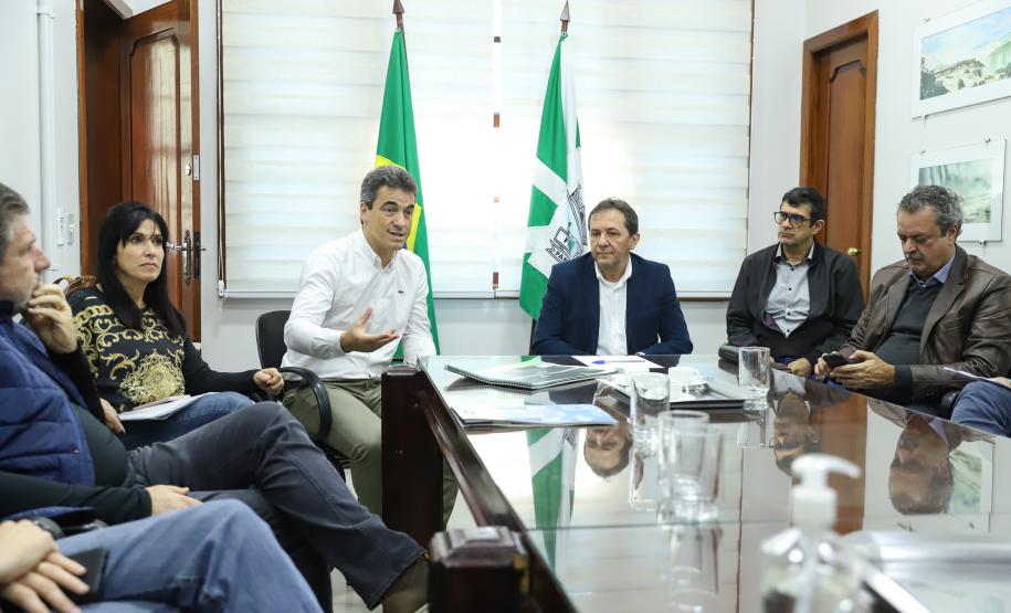 Reunião com proprietários em Foz do Iguaçu