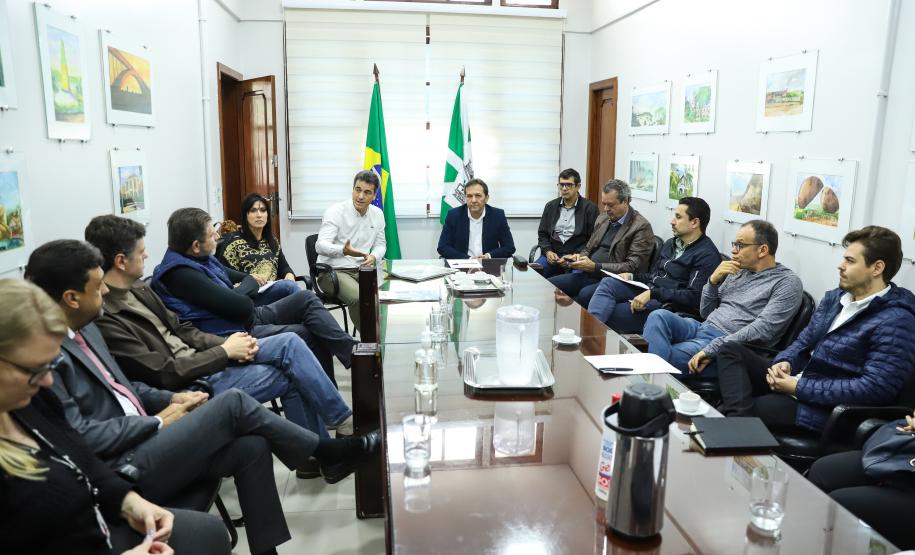 Reunião com proprietários em Foz do Iguaçu