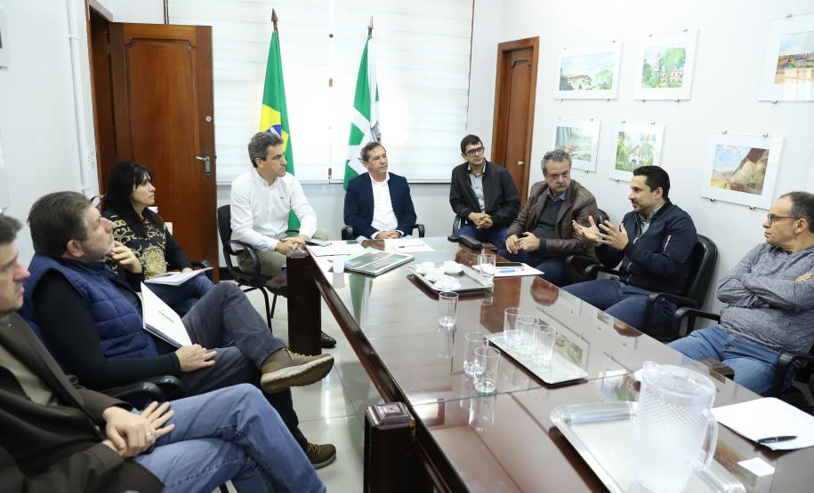 Reunião com proprietários em Foz do Iguaçu